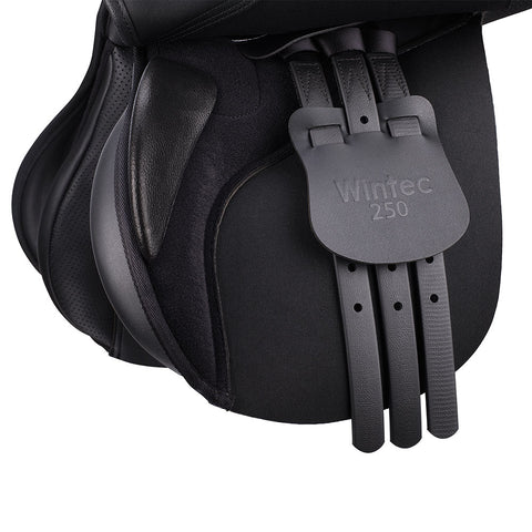 Wintec 250 All-Purpose with Flocked Panels