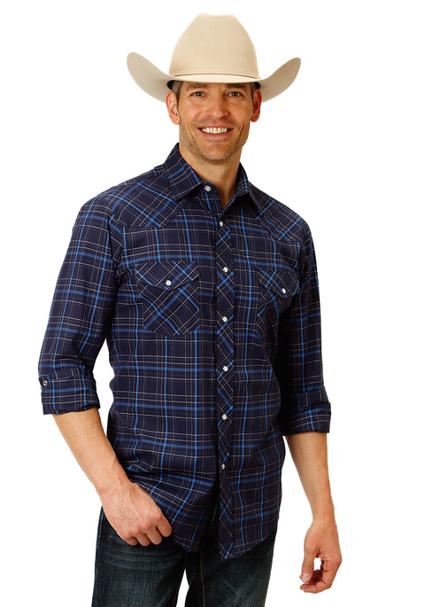 Roper® Men’s Plaid Long Sleeve Snap Western Shirt
