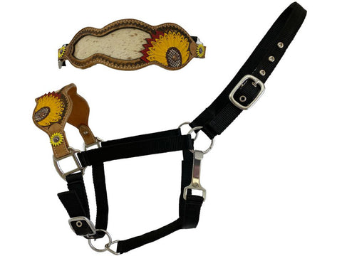 Showman® Adjustable Nose Nylon Bronc Halter with Hair-On Inlay & Sunflowers